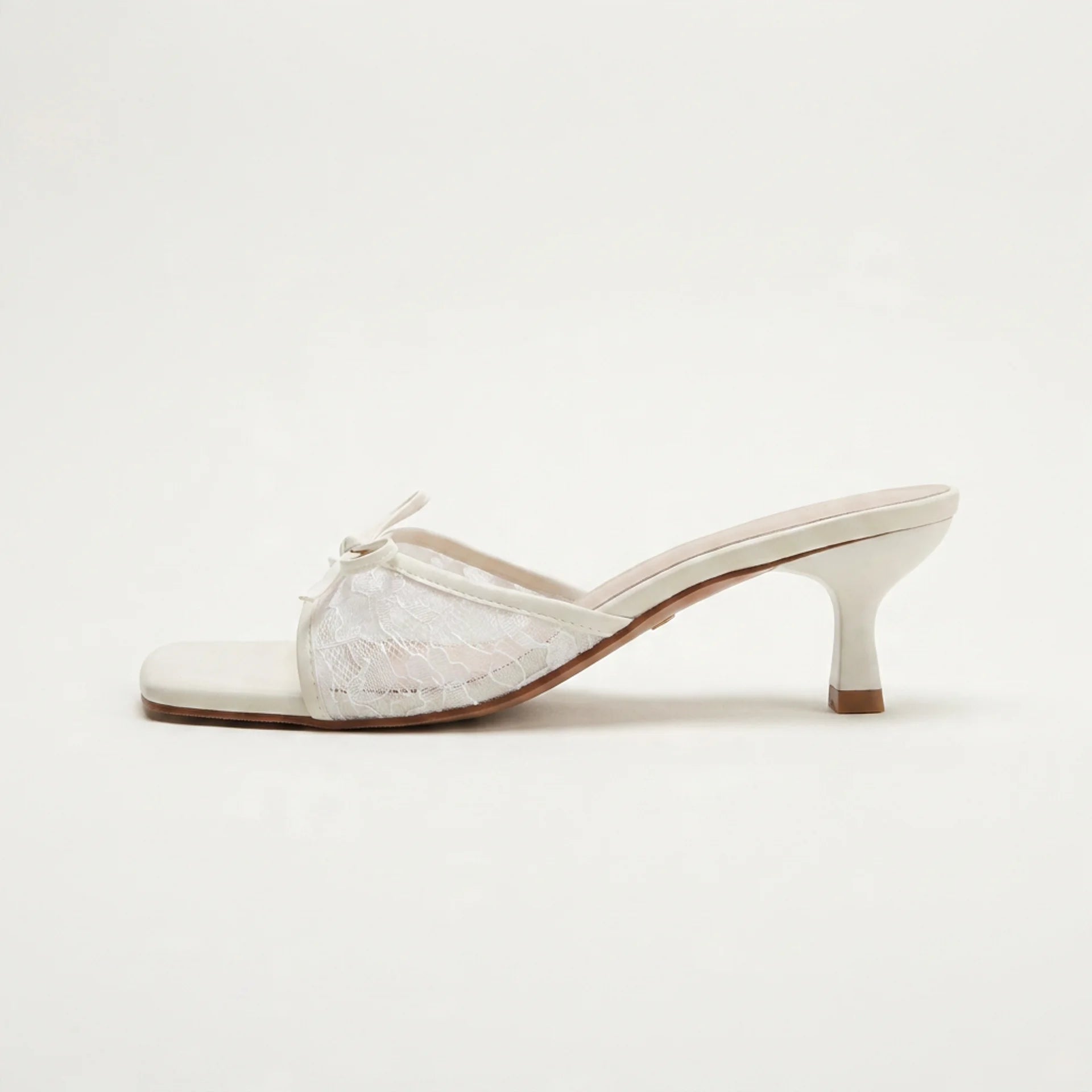 Aurora Orsini - Kitten Heels